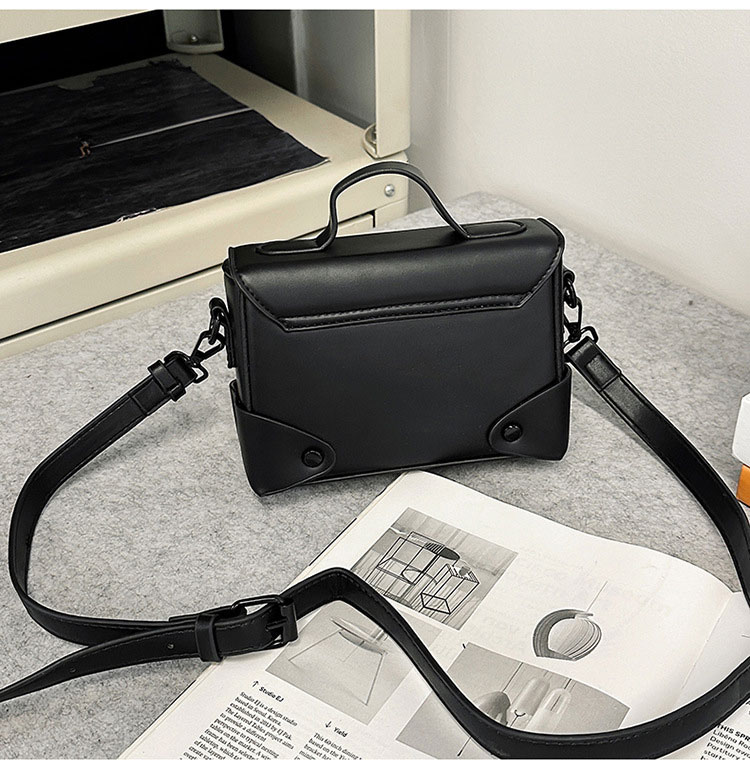 Whatna 3WAY ショルダーバッグ メンズ・レディース 手提げ・クラッチ・斜め掛け・ 肩掛け・胸掛け PUレザー iPad mini 対応 取り外し可能ストラップ-2