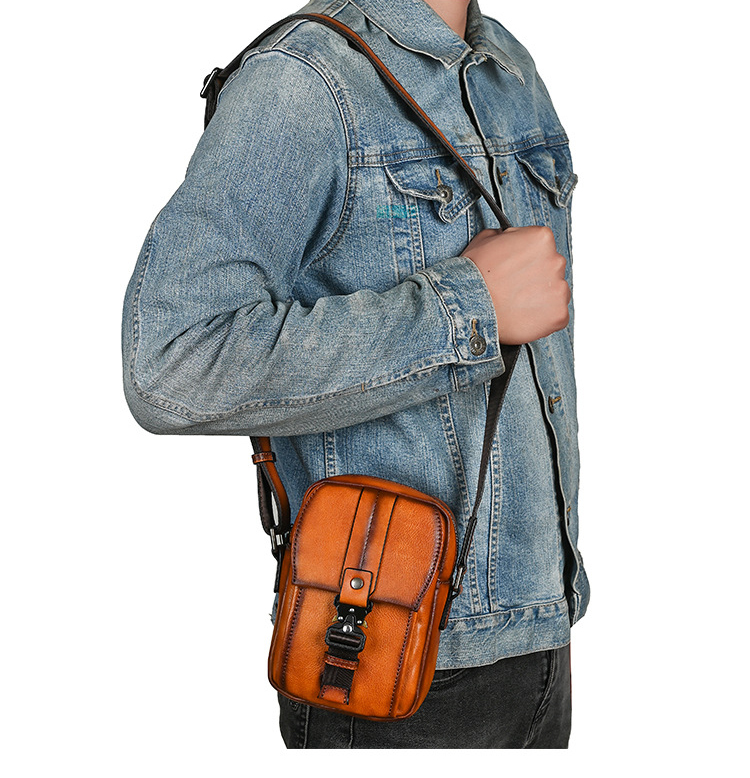 Whatnaアンティーク風合い鞣し天 然 牛革 ミニショルダーバッグ メンズ 斜め掛けボディ胸バッグ 肩掛け 通勤 通学 ワンショルダー 小さめメッセンジャー バッグ自転車 かばん男性用 WX8651-9