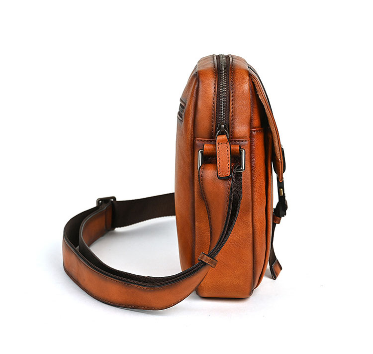 Whatnaアンティーク風合い鞣し天 然 牛革ショルダーバッグ メンズ 斜め掛けボディ胸バッグ 肩掛け 通勤 通学 ワンショルダー 小さめIpad9.7収納可 メッセンジャー バッグ自転車 かばん男性用 WX8652-3