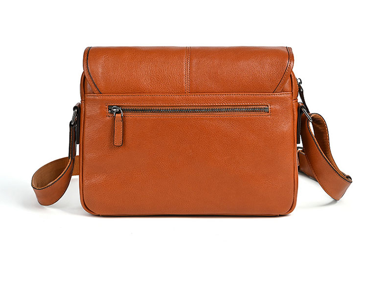 Whatna アンティーク風合い鞣し天 然 牛革 ショルダーバッグ メンズ 斜め掛けボディ胸バッグA4サイズipad 13収納可 2室仕切 肩掛け 通勤 通学 ビジネスバッグ 小さめメッセンジャーバッグ自転車 かばん男性用 17012-2