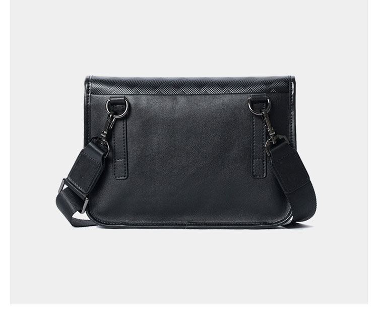 Whatna アンティーク風合い鞣し天 然 牛革 ショルダーバッグ メンズ  斜め掛けボディ胸バッグIpad9.7収納可  メインの開口部はマグネット式 肩掛け 通勤 通学 ビジネスバッグ 小さめメッセンジャーバッグ自転車 かばん男性用 ブラック7083-3