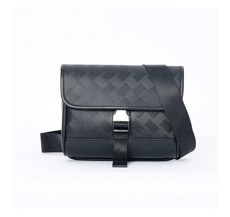 Whatna アンティーク風合い鞣し天 然 牛革 ショルダーバッグ メンズ  斜め掛けボディ胸バッグIpadMini収納可 肩掛け 通勤 通学 ビジネスバッグ 小さめメッセンジャーバッグ自転車 かばん男性用 ブラック7083-1