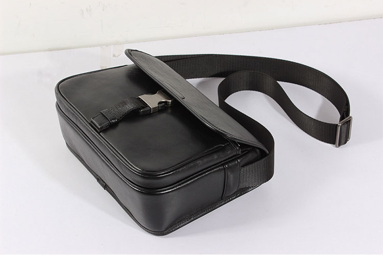 Whatna アンティーク風合い鞣し天 然 牛革 ショルダーバッグ メンズ 斜め掛けボディ胸バッグipad 9.7収納可 肩掛け 通勤 通学 ビジネスバッグ 小さめメッセンジャーバッグ自転車 かばん男性用 ブラック903-4