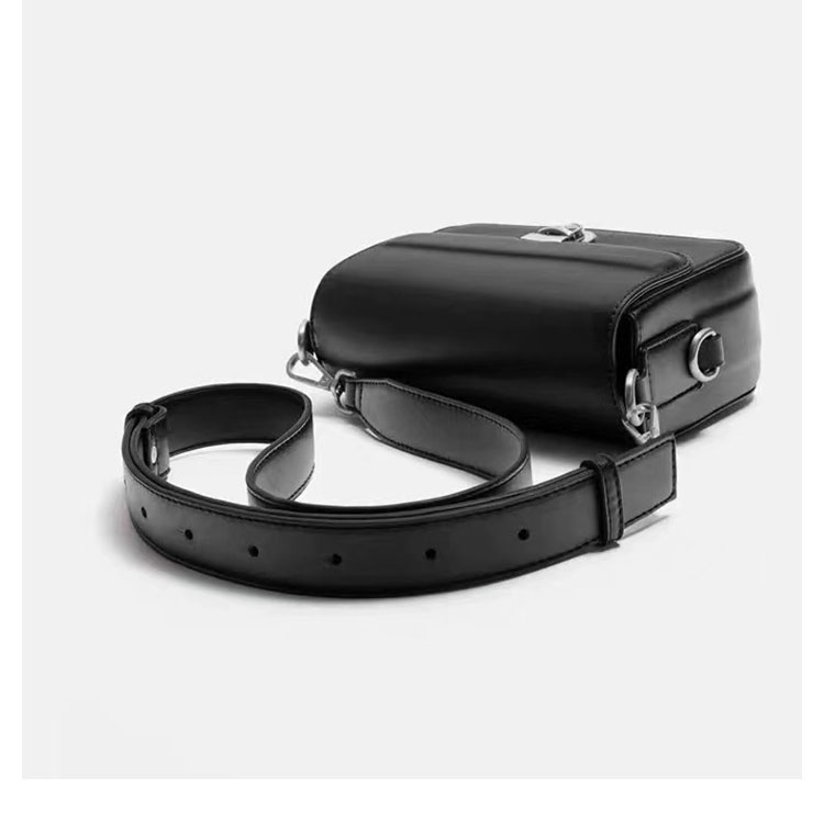 Whatna  3WAY ミニショルダーバッグ メンズ レディース クラッチバッグ 斜め掛け 肩掛け 胸掛け 3室仕切 取り外し可能ストラップ PUレザー iPad mini対応 軽量 防水 コンパクト 通勤 通学 ビジネス 冠婚葬祭 おしゃれ 男女兼用 ギフト-2