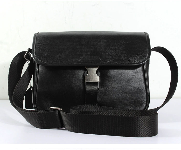 Whatna アンティーク風合い鞣し天 然 牛革 ショルダーバッグ メンズ 斜め掛けボディ胸バッグipad 9.7収納可 肩掛け 通勤 通学 ビジネスバッグ 小さめメッセンジャーバッグ自転車 かばん男性用 ブラック903-1