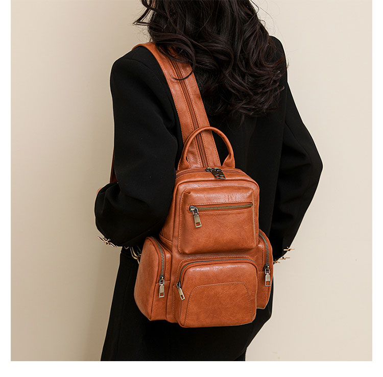 Whatna  ボディバッグ 4way メンズ レディース ショルダーバッグ リュック 手提げ 斜め掛け 胸掛け 8ポケット ダブルファスナー iPad 10.5インチ収納可 PUレザー 合成皮革 大容量 通勤 通学 旅行 ビジネス カジュアル おしゃれ 鞄-9