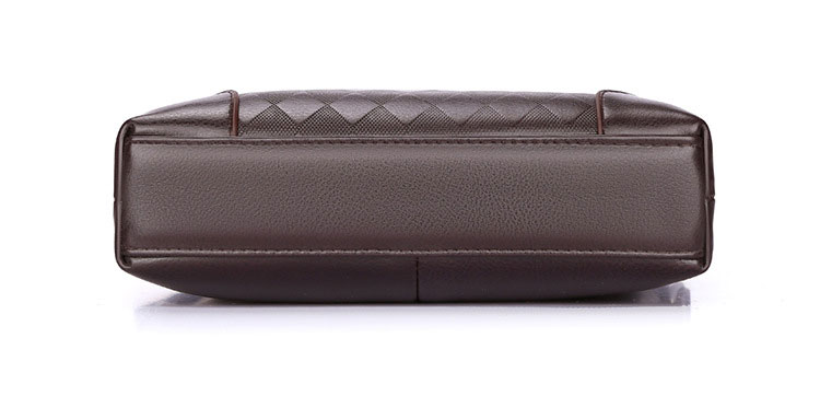 Whatna  ワンショルダーバッグ メンズ胸バッグ 斜め掛け 肩掛け PUレザー iPad 9.7収納可 コンパクト 軽量 ビジネス 通勤 旅行 登山 出張用-5