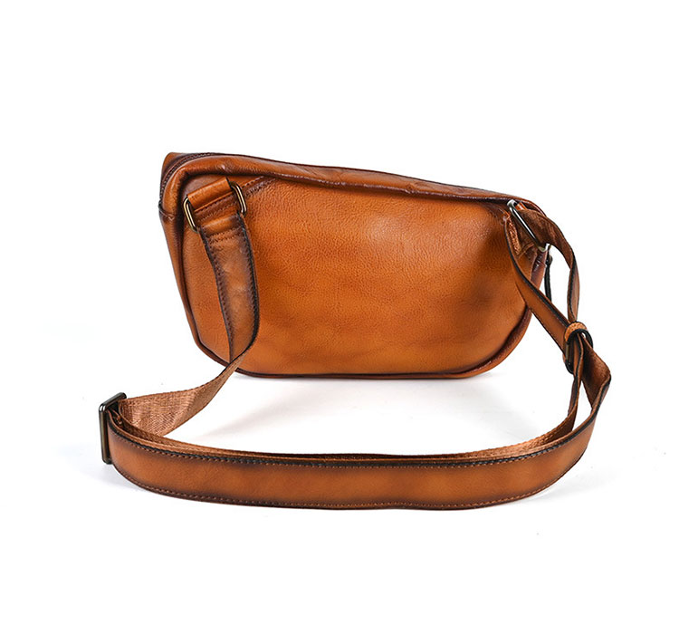 Whatnaアンティーク風合い鞣し天 然牛 革 斜めがけ ボディバッグ ワンショルダーメンズ 本革 厚手 レザー 17765-4