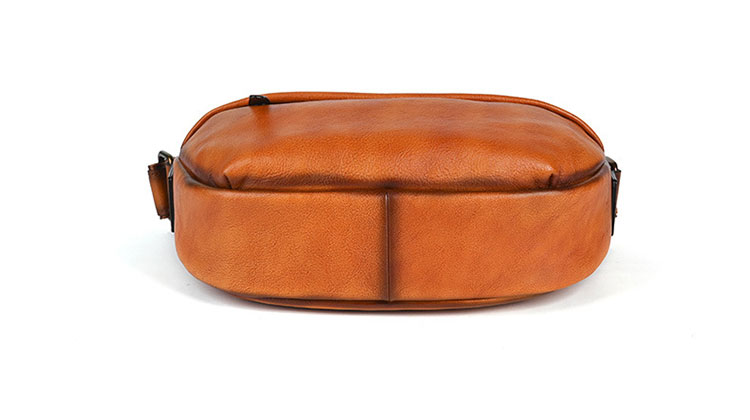 Whatnaアンティーク風合い鞣し天 然牛 革 斜めがけ ボディバッグ ワンショルダーメンズ 本革 厚手  レザー 7700-3