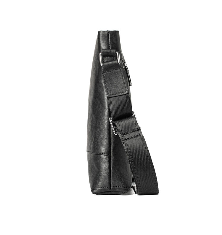 Whatnaアンティーク風合い鞣し天 然 牛革 ショルダーバッグ メンズ 斜め掛けボディ胸バッグ 縦 ペン挿しｘ2Ipad10.5収納可肩掛け ビジネス 通勤 通学 大さめ メッセンジャーバッグ自転車 かばん男性用634-3