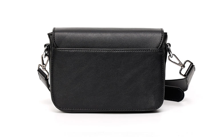 Whatna  ボディバッグ メンズ ミニ 横型 3way ショルダーバッグ 胸掛け クラッチ 手持ち マグネットフラップ 防犯仕様 iPad mini収納可 PUレザー コンパクト 22×15cm 軽量 斜め掛け 肩掛け 通勤 通学 旅行 カジュアル 鞄-3