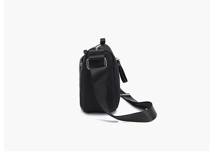 Whatna  ショルダーバッグ メンズ 斜め掛け 胸掛け ホーボーバッグ 大容量 軽量 PUレザー 合くったりワンショルダー 38×22cm 通勤 通学 旅行 カジュアル 鞄-2