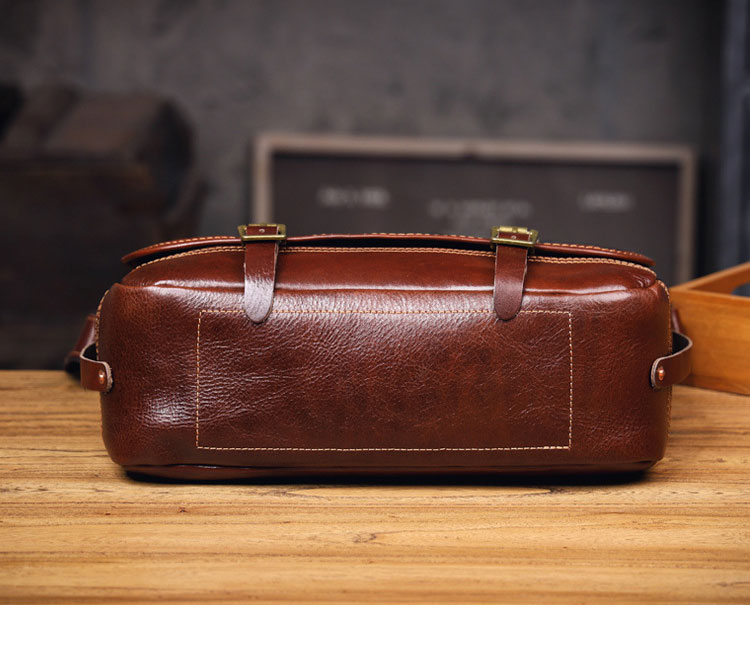 Whatnaアンティーク風合い鞣し天 然 牛革 ショルダーバッグ メンズ  斜め掛けボディ胸バッグ さめ A4サイズ ipad 13.3Air収納可 肩掛け ビジネス 通勤 通学  メッセンジャーバッグ自転車 かばん男性用 7316ZR-3