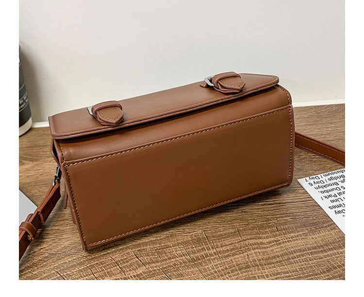 Whatna ショルダーバッグ メンズ ミニ 5way フラップ式 手提げ 手持ち 胸掛け 斜め掛け 肩掛け 取り外し可能ストラップ PUレザー21×14cm コンパクト ブラック/ブラウン 通勤 通学 旅行 カジュアル 鞄-3