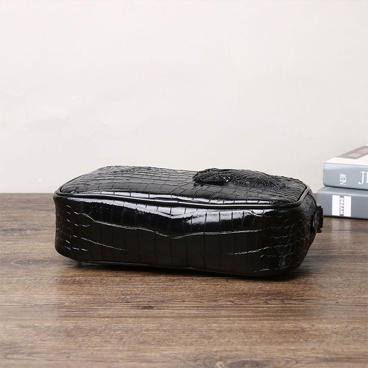 Whatna メンズ 3WAY ミニショルダーバッグ ボディバッグ クラッチバッグ 本革 クロコ型押し牛革 カードポケット×4 小型タブレット収納可 脱着式ショルダーストラップ ハンドストラップ 斜め掛け 胸掛け 手持ち-4