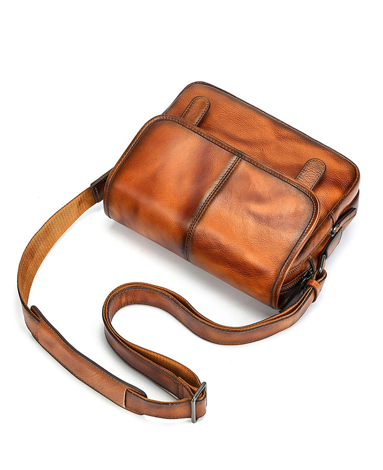 Whatna アンティーク風合い鞣し天 然 牛革 ショルダーバッグ メンズ 斜め掛けボディ胸バッグ 9.7インチクラスのタブレット収納可 肩掛け ビジネス 通勤 通学 小さめ メッセンジャーバッグ自転車 かばん男性用5513-5