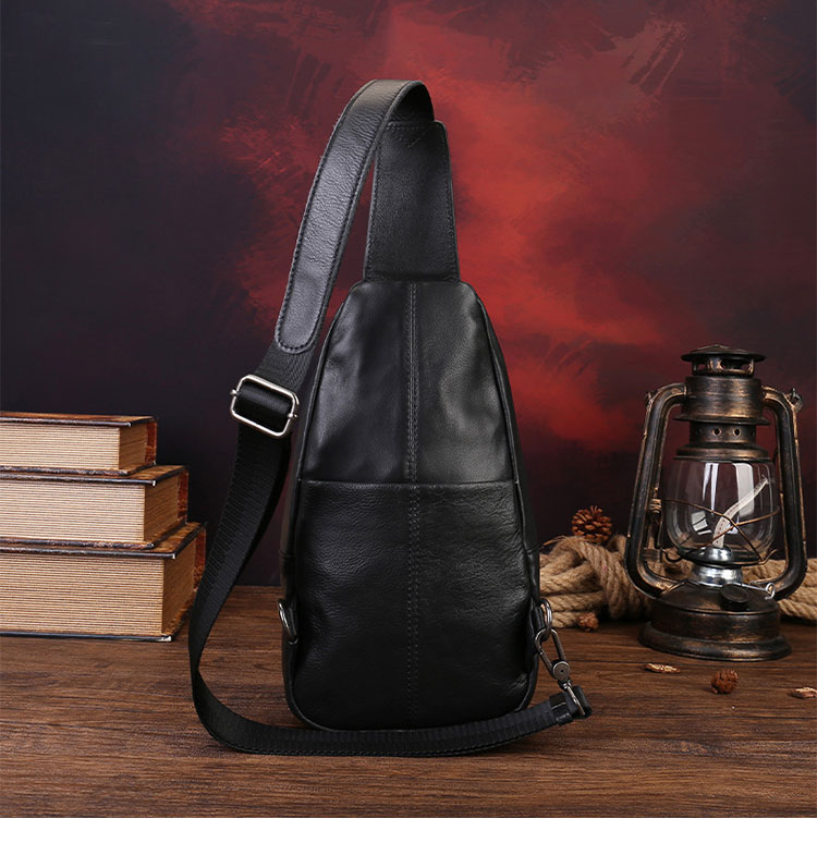 Whatna  ボディバッグ メンズ 本革胸掛け 斜め掛け ワンショルダーダーバッグ 2WAY 左右掛け対応 9.7インチクラスのタブレット収納可 植物タンニンなめし牛革 ヴィンテージ 縦型 通勤 通学 旅行-3