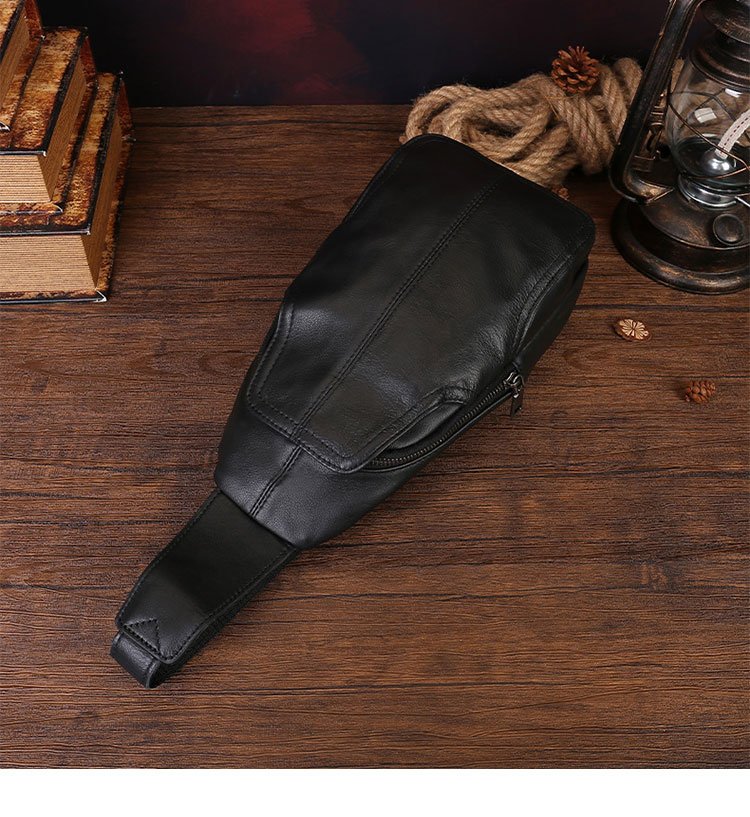 Whatna  ボディバッグ メンズ 本革胸掛け 斜め掛け ワンショルダーダーバッグ 2WAY 左右掛け対応 9.7インチクラスのタブレット収納可 植物タンニンなめし牛革 ヴィンテージ 縦型 通勤 通学 旅行-5