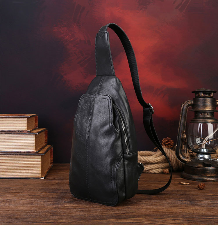 Whatna  ボディバッグ メンズ 本革胸掛け 斜め掛け ワンショルダーダーバッグ 2WAY 左右掛け対応 9.7インチクラスのタブレット収納可 植物タンニンなめし牛革 ヴィンテージ 縦型 通勤 通学 旅行-1