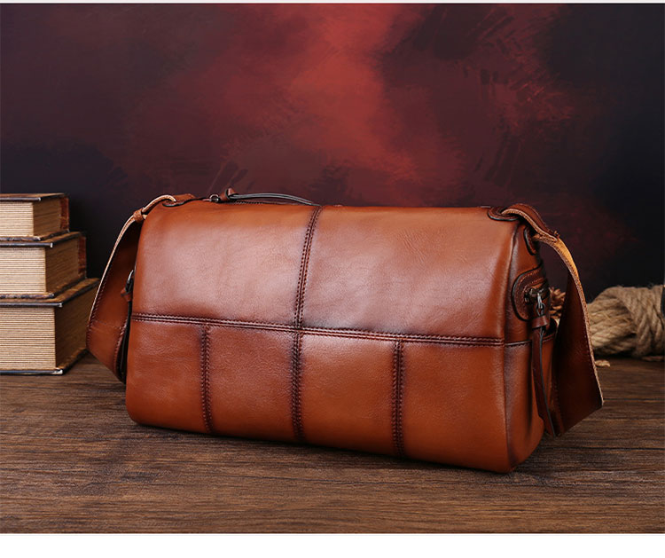 Whatna アンティーク風合い鞣し天 然牛 革 斜めがけ ボディバッグ ワンショルダーメンズ 本革 厚手レザー8631-2