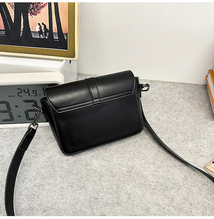 [Ｗｈａｔｎａ] メンズ ショルダーバッグ 斜め掛け PUレザー 防犯バックル 着脱式ベルト 7.9型対応10572-5