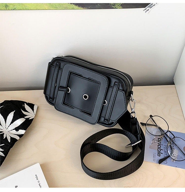 Whatna メンズ ミニショルダーバッグ PUレザー ボディバッグ 斜め掛けバッグ ショルダーストラップ着脱可能 コンパクト カジュアル 2160-2