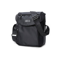 Whatna ョルダーバッグ ナイロン メンズ メッセンジャーバッグ 4枚カード収納 9.7インチipad収納可 防水 頑丈 薄い 軽量 縦型 B5 耐磨耗 ビジネスバッグ 小さい 斜めがけバッグ 迷彩かばん 男性用 紳士用 黒 ブルー グレー5208-48