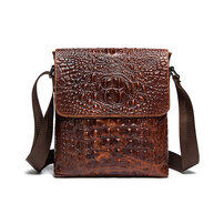 Whatna 牛革 クロコダイル型押しショルダーバッグ メンズ メッセンジャーバッグ 縦型 小さめ ビジネスバッグ 9.7インチipad収納可 本 革通勤 通学 斜めがけバッグ オシャレ な シンプル な 実用 自転車 かばん男性用 ブラウン（9881）