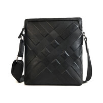 Whatna 牛革 ショルダーバッグ メンズ メッセンジャーバッグ厚手 本 革 レザー 縦型 小さめビジネスバッグ ipad 10.5収納可 革 通勤 通学 斜めがけバッグ オシャレ な シンプル な 軽量 実用 自転車 かばん男性用（9120）