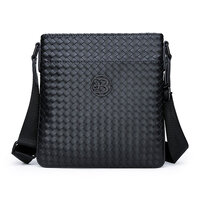 Whatna 手作り編み込み 革 ショルダーバッグ メンズ メッセンジャーバッグ 縦 B5 9.7インチipad収納可 本 革 厚手 レザー ビジネスバッグ 小さい 斜めがけ バッグ 男性用 紳士用 黒 （025-1870）