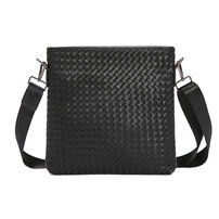 Whatna 手作り編み込み 革 ショルダーバッグ メンズ メッセンジャーバッグ 縦型 A4 13インチipad収納可 本 革 厚手 レザー ビジネスバッグ 小さい 斜めがけ バッグ 男性用 紳士用 黒 （6019）