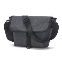 Whatna フラップ ショルダーバッグ サコッシュ メンズ 9.7インチipad収納可 盗難防止 防水ナイロンメッセンジャーバッグ 小さめ ビジネス カジュアル 通勤 通学 斜めがけ バッグ 軽量 実用 自転車 かばん男性用 黒（0313）