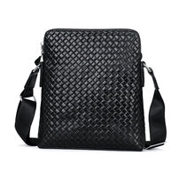 Whatna 天然 牛革 ショルダーバッグ メンズ ipad 10.5 収納可 縦型 メンズ ビジネスかばん斜めがけ 小さめメッセンジャーバッグ 斜め掛け通学通勤バッグ 肩掛けバッグ 紳士用 男性用630-1