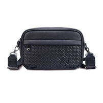 Whatna 2way 手作り編み込み ミニ セカンド バッグ メンズ ニショルダーバッグ ポシェット 本革 小 横型 ショルダーベルト付属 クラッチ 肩掛け 結婚式 バッグ ビジネス フォーマル 冠婚葬祭 バッグ 紳士用 男性用 黒 XM5191