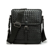 Whatna 手作り編み込み 革 ショルダーバッグ メンズ メッセンジャーバッグ 縦型 B5 10.5インチipad収納可 本 革 厚手 レザー ビジネスバッグ 小さい 斜めがけ バッグ 男性用 紳士用 黒 （A-1）