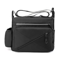Whatna ワンショルダーメンズ ボディバッグ 斜め掛けバッグ肩掛け 胸バッグ 手提げバッグ メッセンジャーバッグ ポケットが多10個のポケットA4 防水 軽量 男女兼用