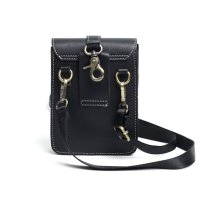 Whatna ミニショルダーバッグ メンズ 3way斜め掛け ミニ 胸バッグ ベルト ポーチ ボディミニボディバッグ ウエストバッグ 小型ポシェット スマホポーチ PUレザ ー 革 カラビナ付 ショルダーストラップ付 小さめかたかけバッグ