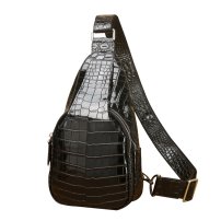 Whatna クロコダイル革 本革 斜めがけ ボディバッグ ワンショルダー メンズ ボディ斜め掛け 胸バッグ 厚手 レザー ワニ革 左右付け替え可能 黒 4461