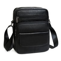 Whatna 牛 革 ミニショルダーバッグ メンズ ポシェット ワンショルダー ボディ斜め掛け バッグ 肩掛けミニ胸バッグ メッセンジャーバッグ 小さい 本革 小型ショルダー肩掛けミニバッグ男女兼用