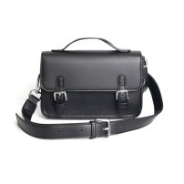 Whatna 革 ミニショルダーバッグ メンズ 3way ミニ斜め掛け胸バッグ 手提げバッグ 手持げバッグ ミニセカンドバッグ カジュアル フォーマル ビジネス 通学 通勤 肩掛けバッグ 自転車かばん プレゼント男性