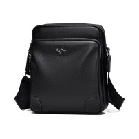 Whatna 天然 牛革 ショルダーバッグ メンズ 斜め掛け胸バッグ セカンド バッグ ipad 9.7 収納可 縦型 メンズ ビジネス かばん 小さめメッセンジャーバッグ カジュアル フォーマル 通学 通勤 結婚式 肩掛けバッグ 自転車かばん プレゼント紳士用 男性用