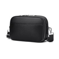 Whatna 革 ワンショルダーバッグ メンズ 3way クラッチ ショルダー斜め掛け ボディバッグ 胸バッグ 肩掛けバッグ 小さい ショルダーベルト付 レザー カード6枚収納可 カード入 小銭入れ 2室仕切 結婚式 バッグ ビジネス フォーマル 冠婚葬祭 バッグ