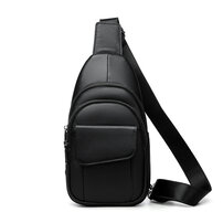 Whatna 牛革 ショルダーバッグ メンズ レディース 斜めがけ ワンショルダーバッグボディバッグ 胸バッグ ipad mini収納可 イヤホン穴付 厚手レザー 本 革 左右付け替え可能 ビジネス 通学 通勤バッグ 自転車 鞄 8117