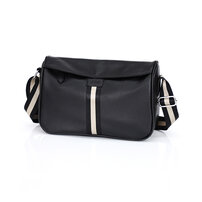 Whatna ワンショルダーバッグ メンズ 斜め掛け ボディバッグ 胸バッグ 厚手pu レザー小さめビジネスバッグ ipad 10.5収納可 肩掛け 通勤 通学 斜めがけバッグ 防水 バッグ 自転車 かばん男性用 HB327