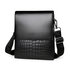 Whatna ショルダーバッグ メンズ 斜めがけボディバッグ 胸バッグ PUレザー 大容量 3室の仕切り多収納ポケット 通勤 通学 旅行 ブラックB