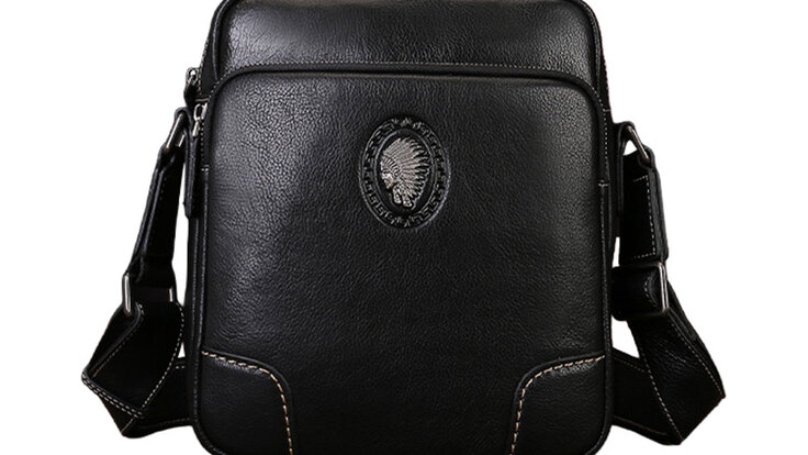 BOYZ Ⅱ MEN黒ボディバンTビッグシルエットXXL美品 Whatna ボディバッグ メンズ 本革 2way ワンショルダーバッグ 胸掛け